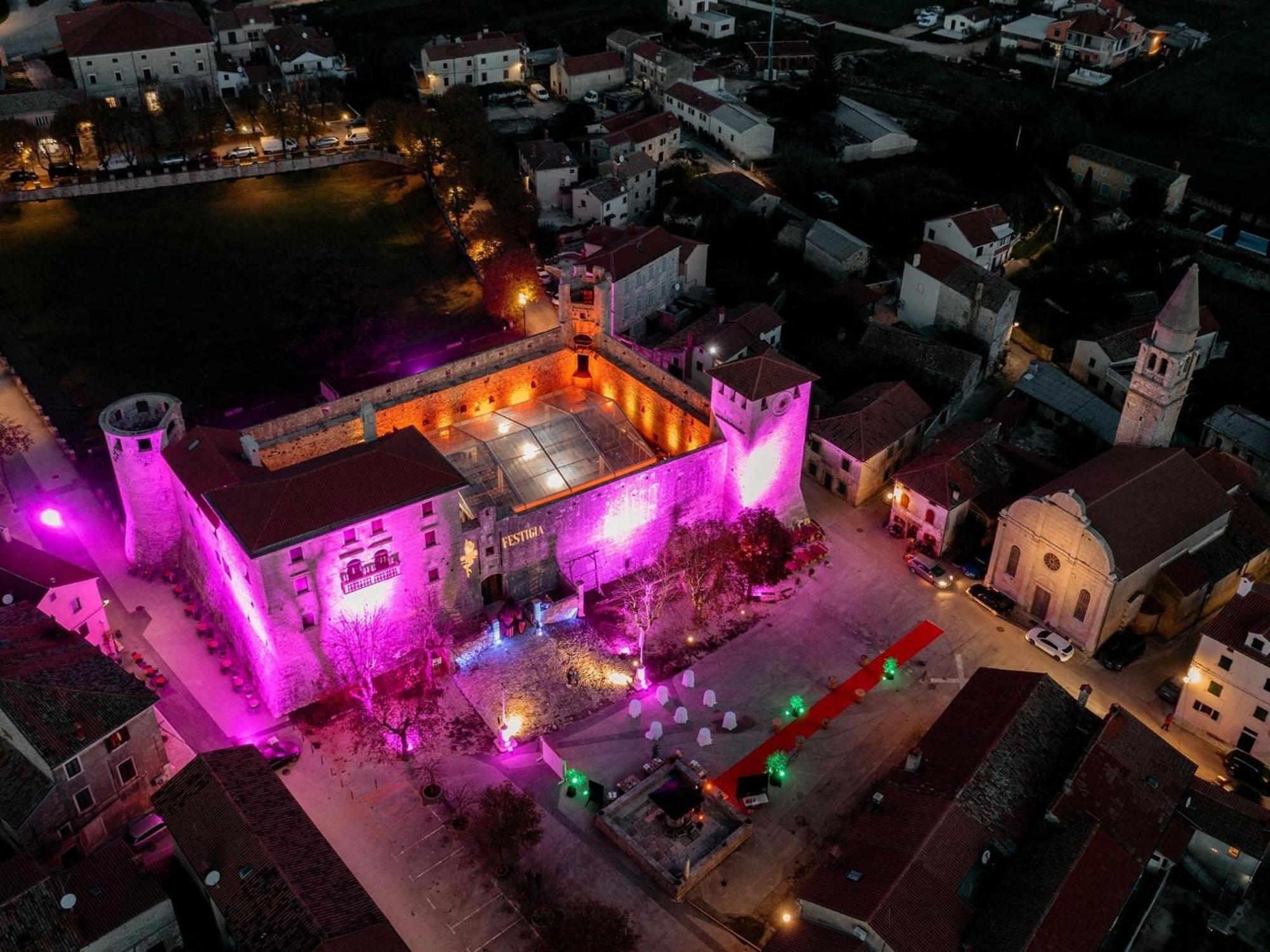 Teta Jana Smoljanci Exterior foto