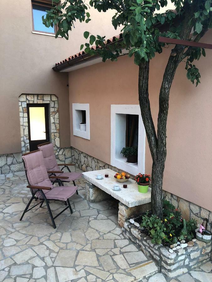 Teta Jana Smoljanci Exterior foto